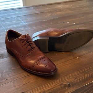 Men's Chestnut Leather Brogue Cap-Toe Derby Shoes